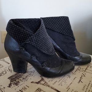 Black and white polka dot booties